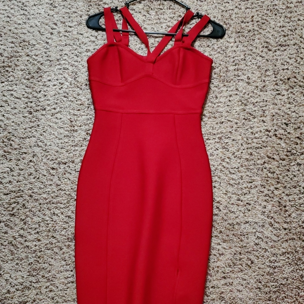 Dress - Picture 3 of 6